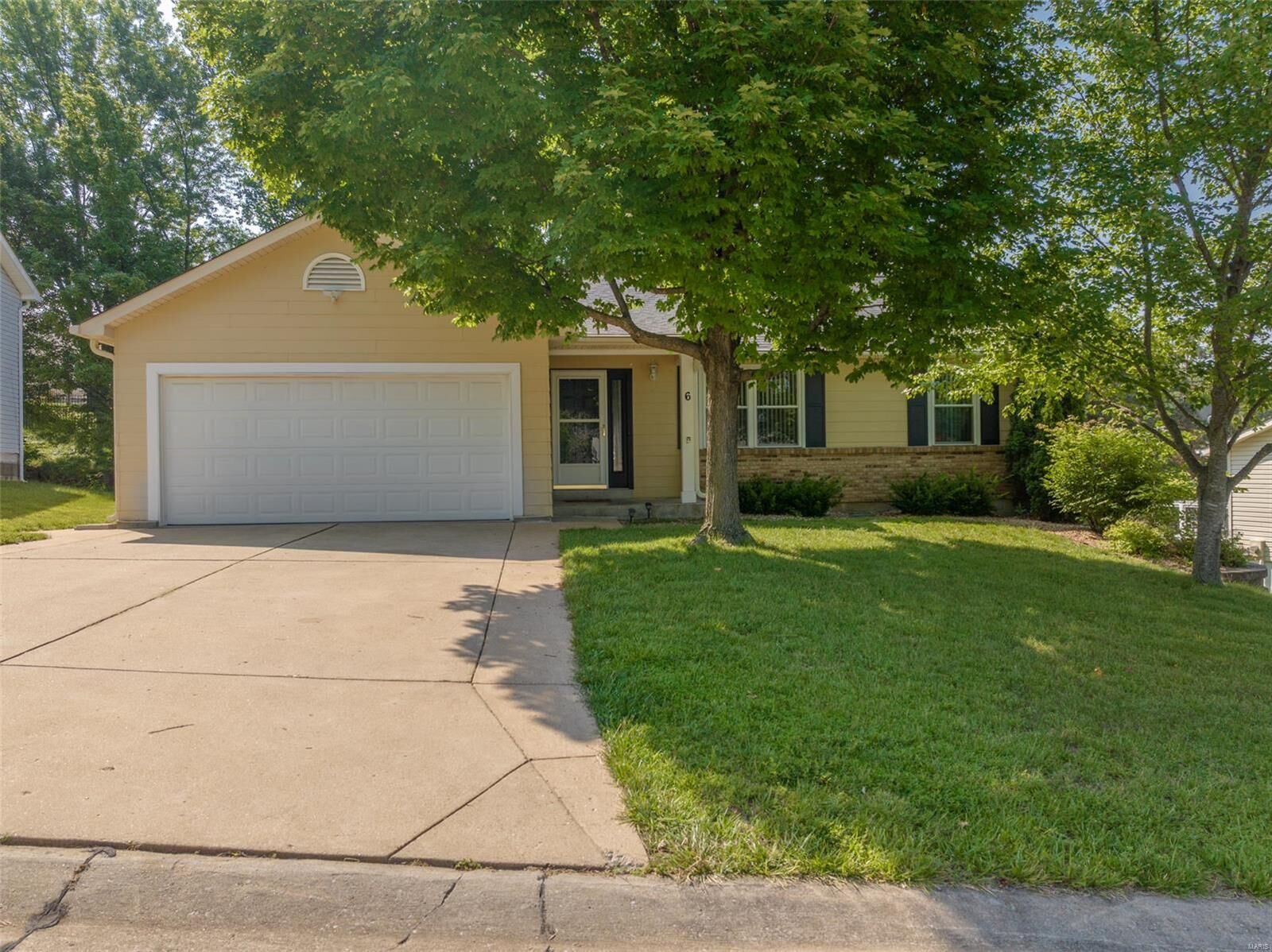 Property Photo:  6 Brooker Court  MO 63376