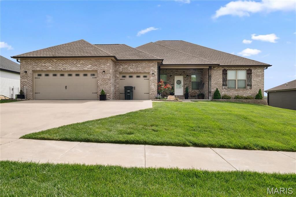 Property Photo:  936 Lochinvar Lane  MO 63701 