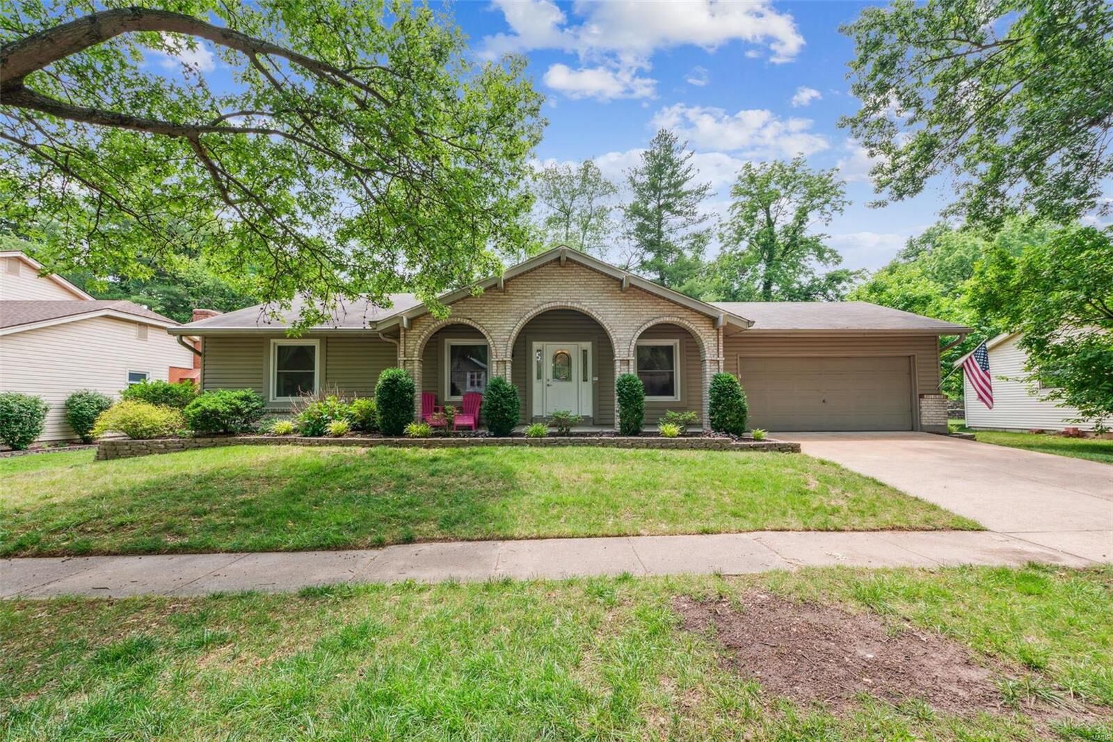 Property Photo: 15474 Country Mill Court MO 63017