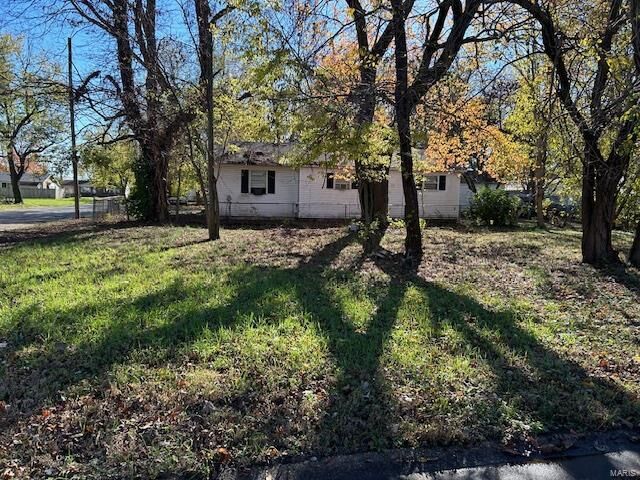 Property Photo:  601 Elkins  MO 63834 