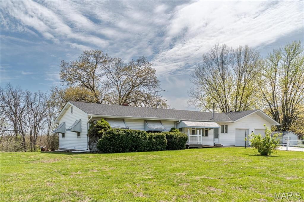 Property Photo: 7160 Highway Bb MO 63084