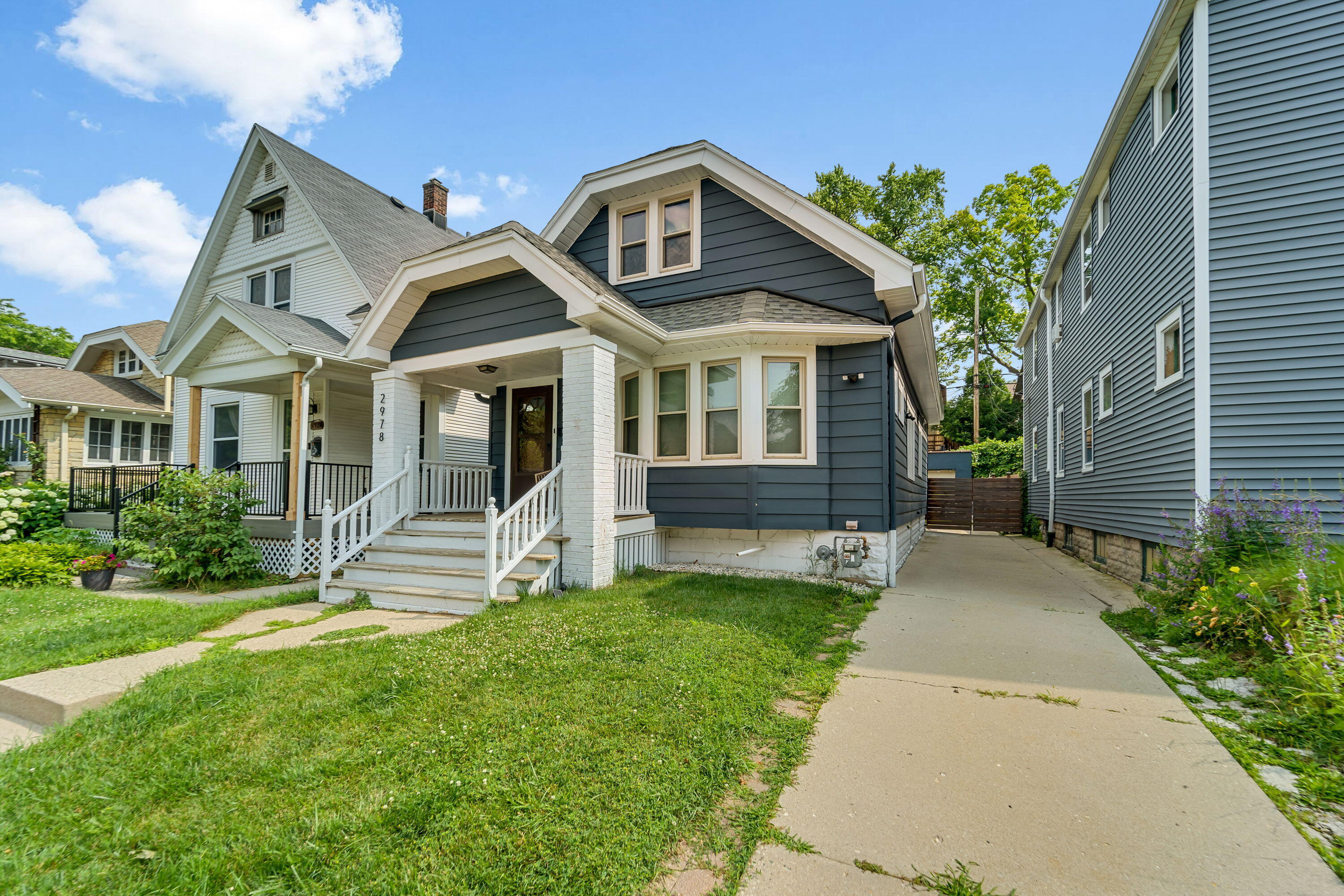 Property Photo: 2978 S Delaware Ave WI 53207