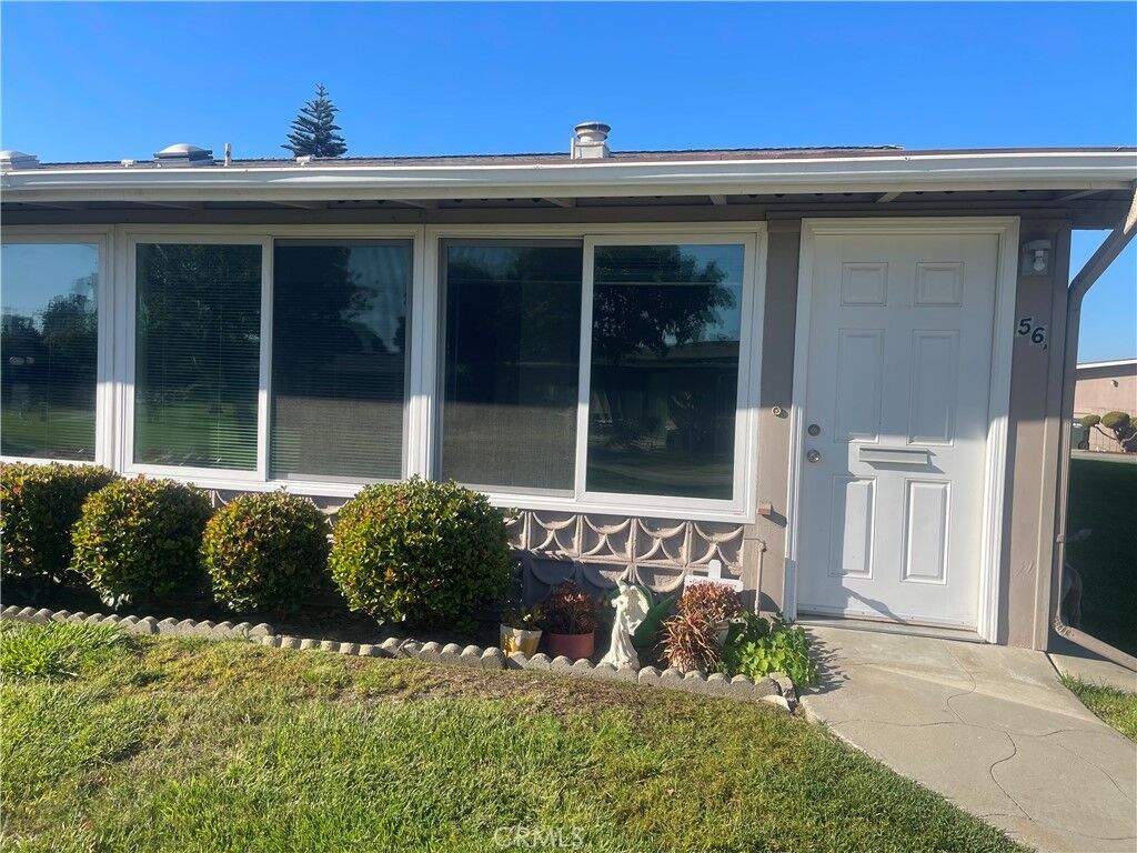 Property Photo:  1281 Mayfield Road 6 56A  CA 90740 