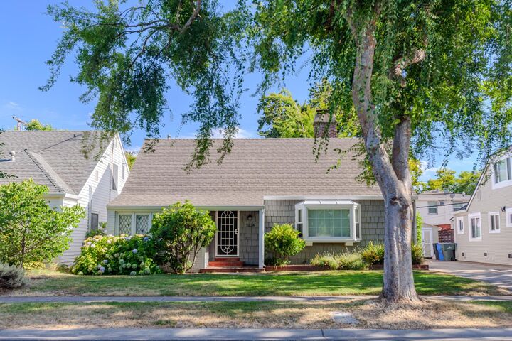 5224 21st Avenue  Sacramento CA 95820 photo