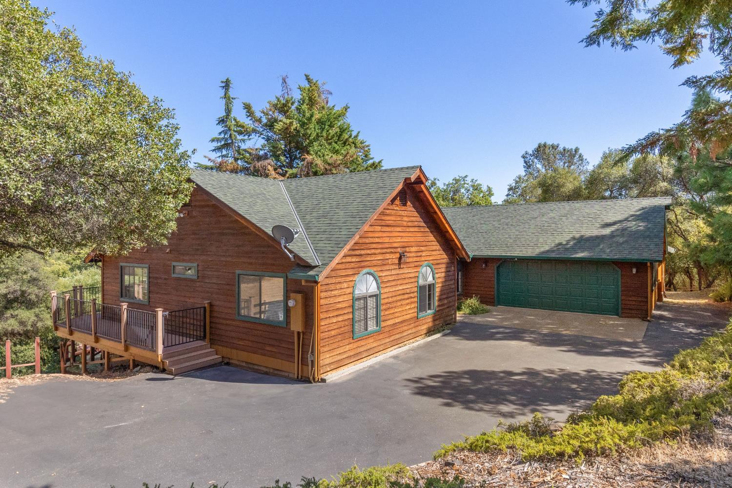 Property Photo: 3440 Sweetwater Trail CA 95614
