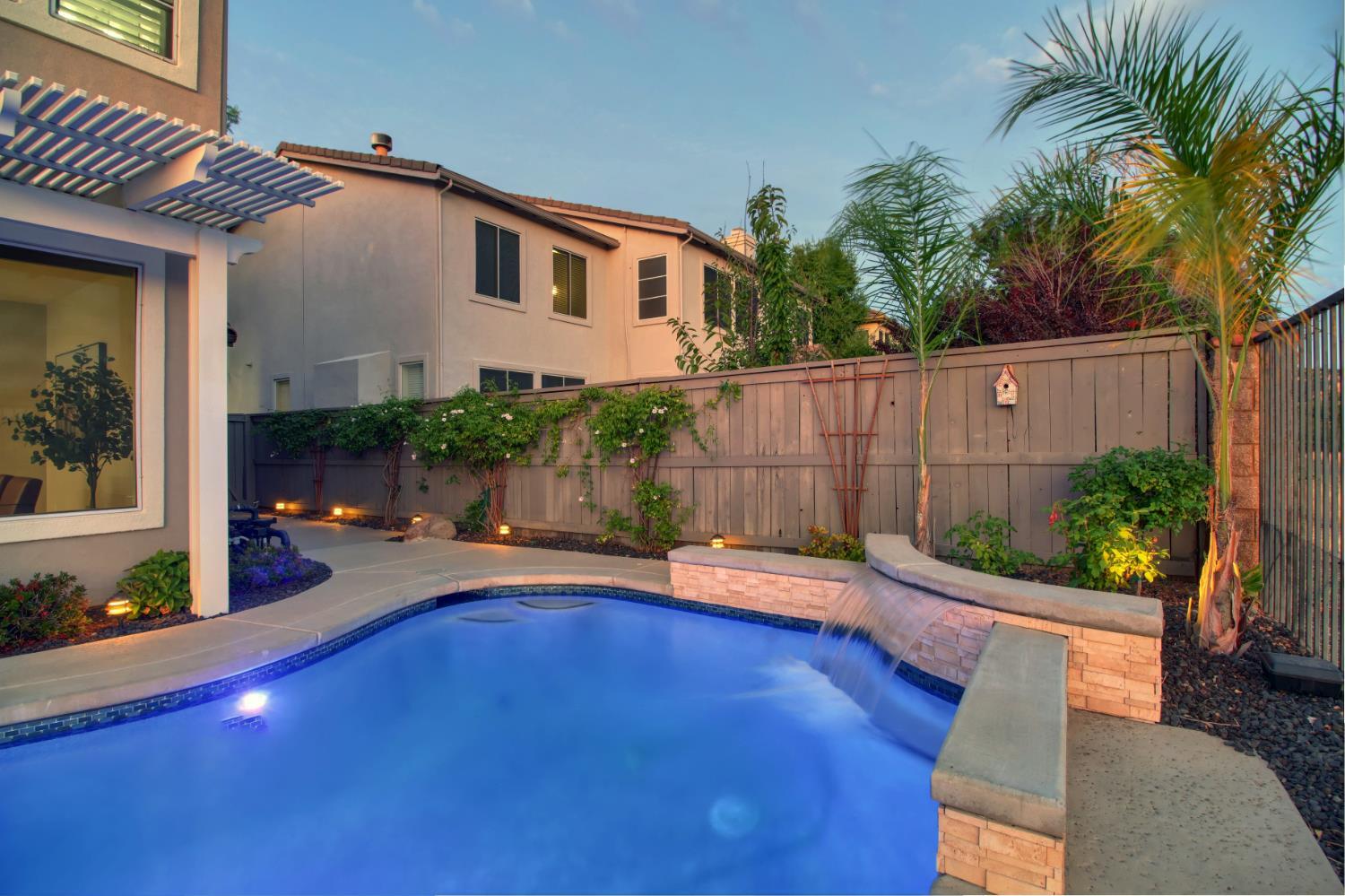 Property Photo: 1499 Berriedale Court CA 95630
