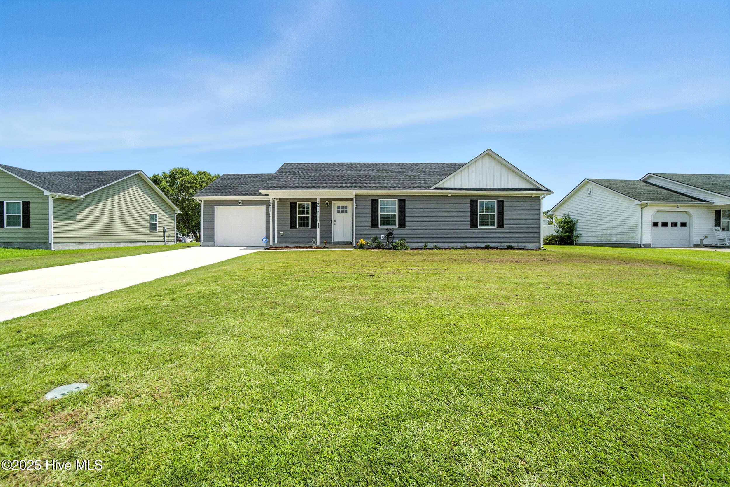 Property Photo:  302 Kristin Street  NC 27909 
