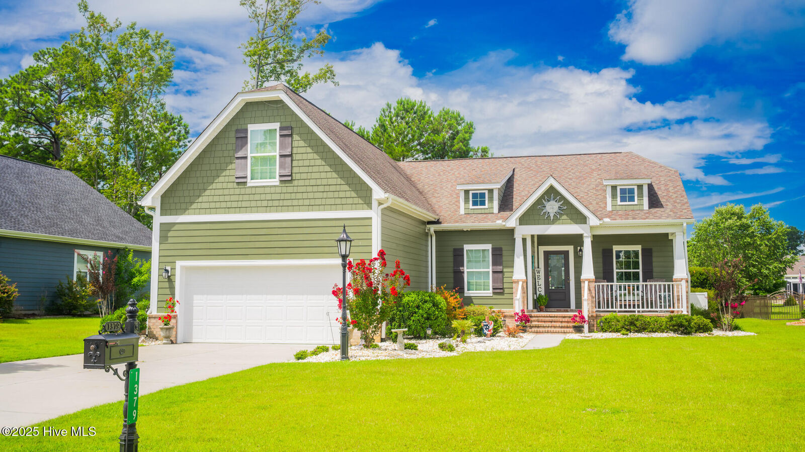 Property Photo: 1379 Ogelthorp Drive NW NC 28467