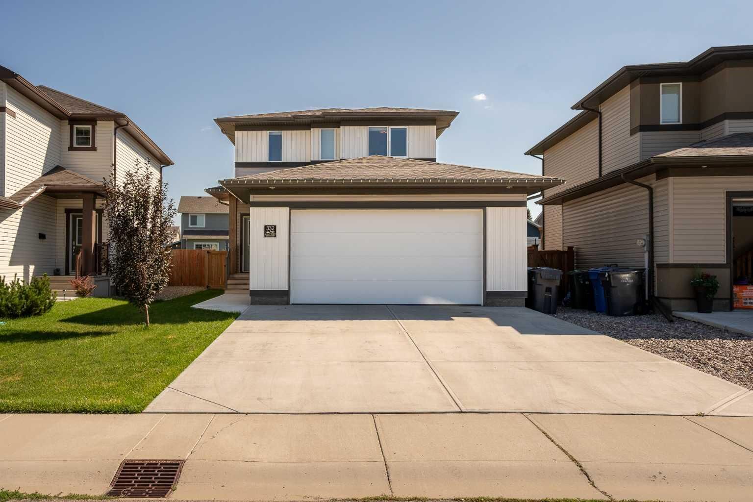 Photo de la propriété:  332 Westgate Crescent  AB T1M 0E3 