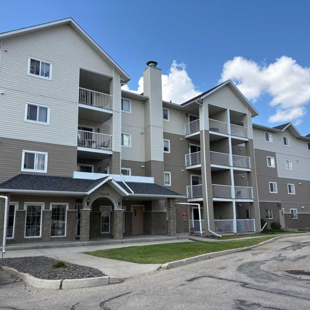 Property Photo: 11240 104 Avenue 309 AB T8V 0P3