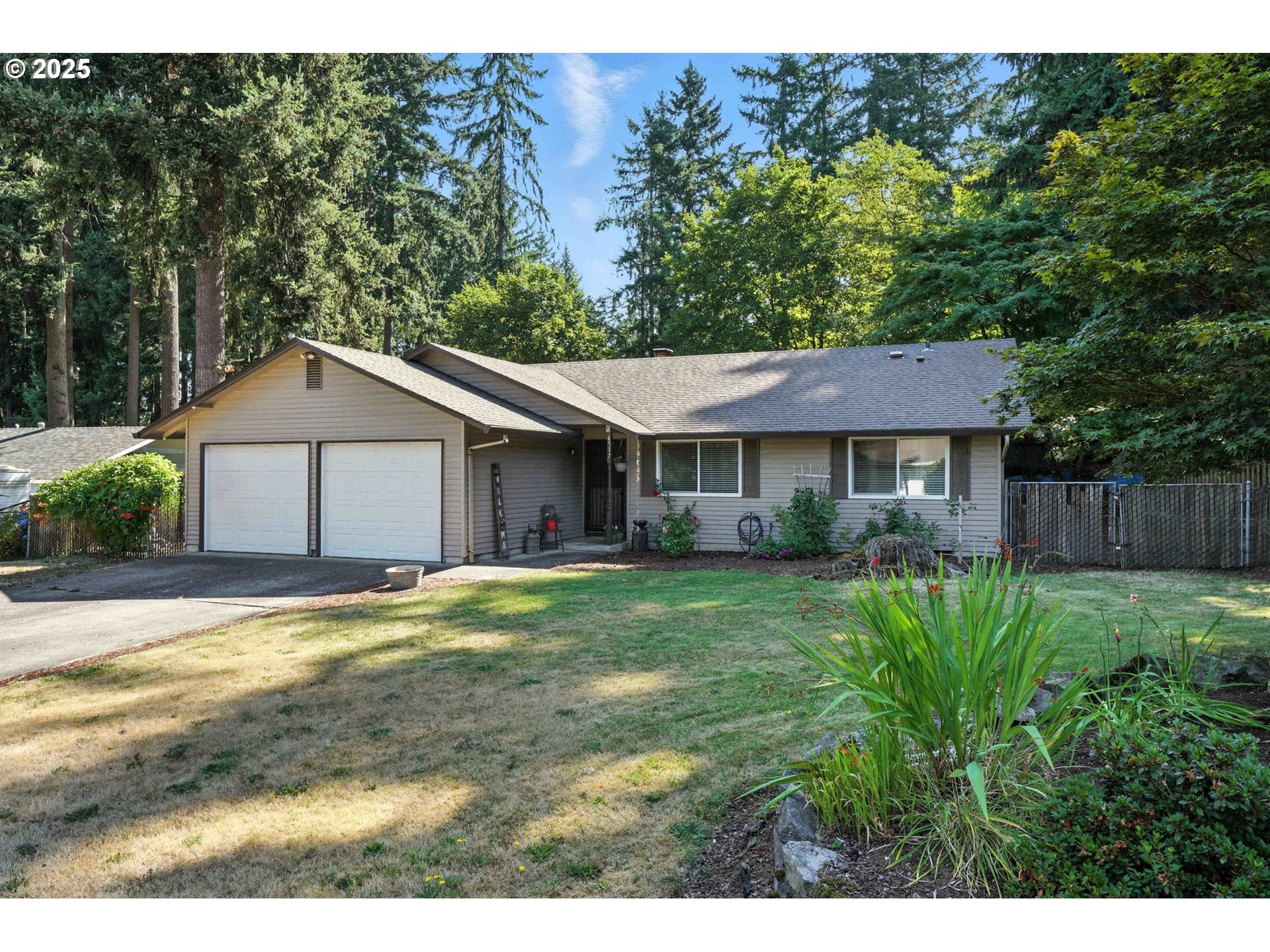 Property Photo:  4517 NE 142nd Ave  WA 98682 