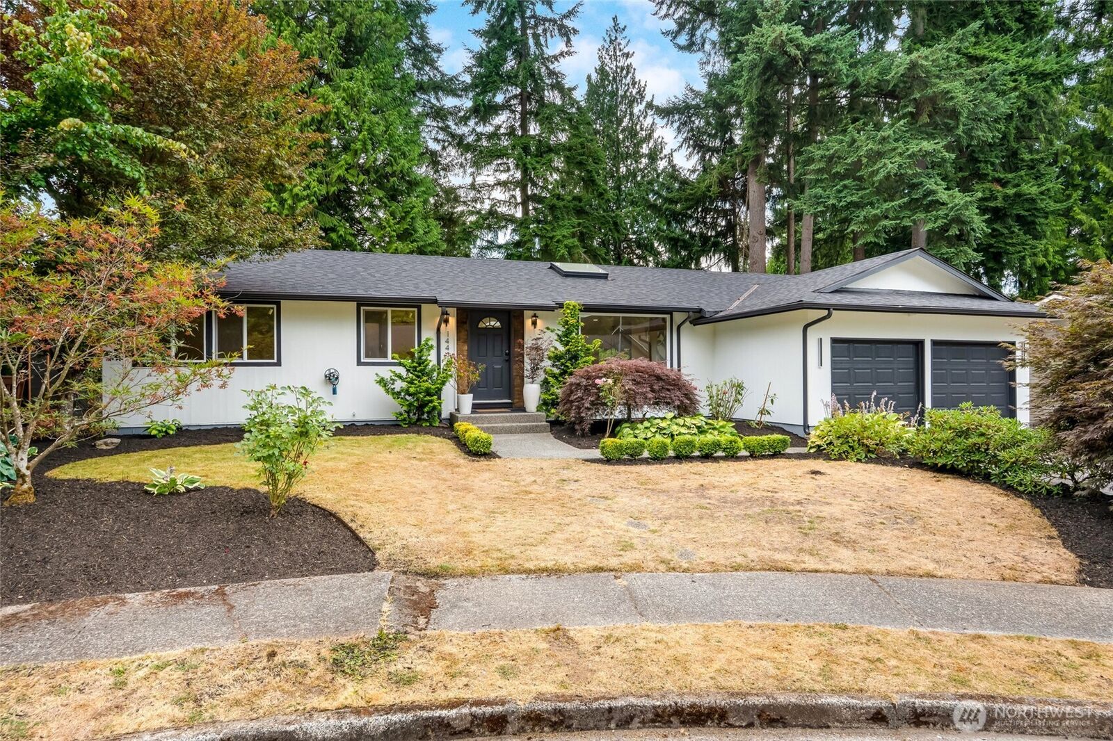 Property Photo: 14413 118th Avenue NE WA 98034