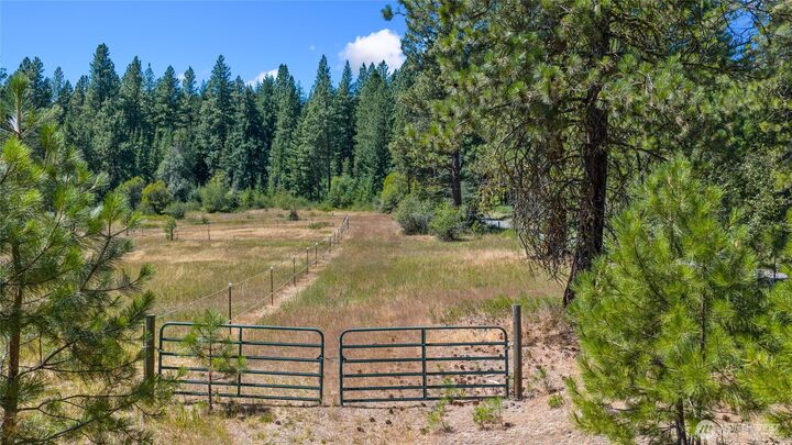 Property Photo:  12551  Teanaway Road  WA 98922 