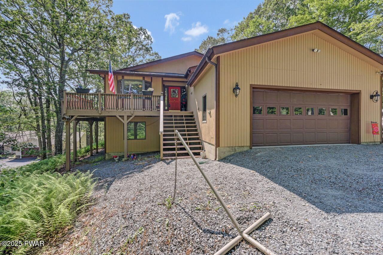 Property Photo:  308 Maple Ridge Drive  PA 18428 