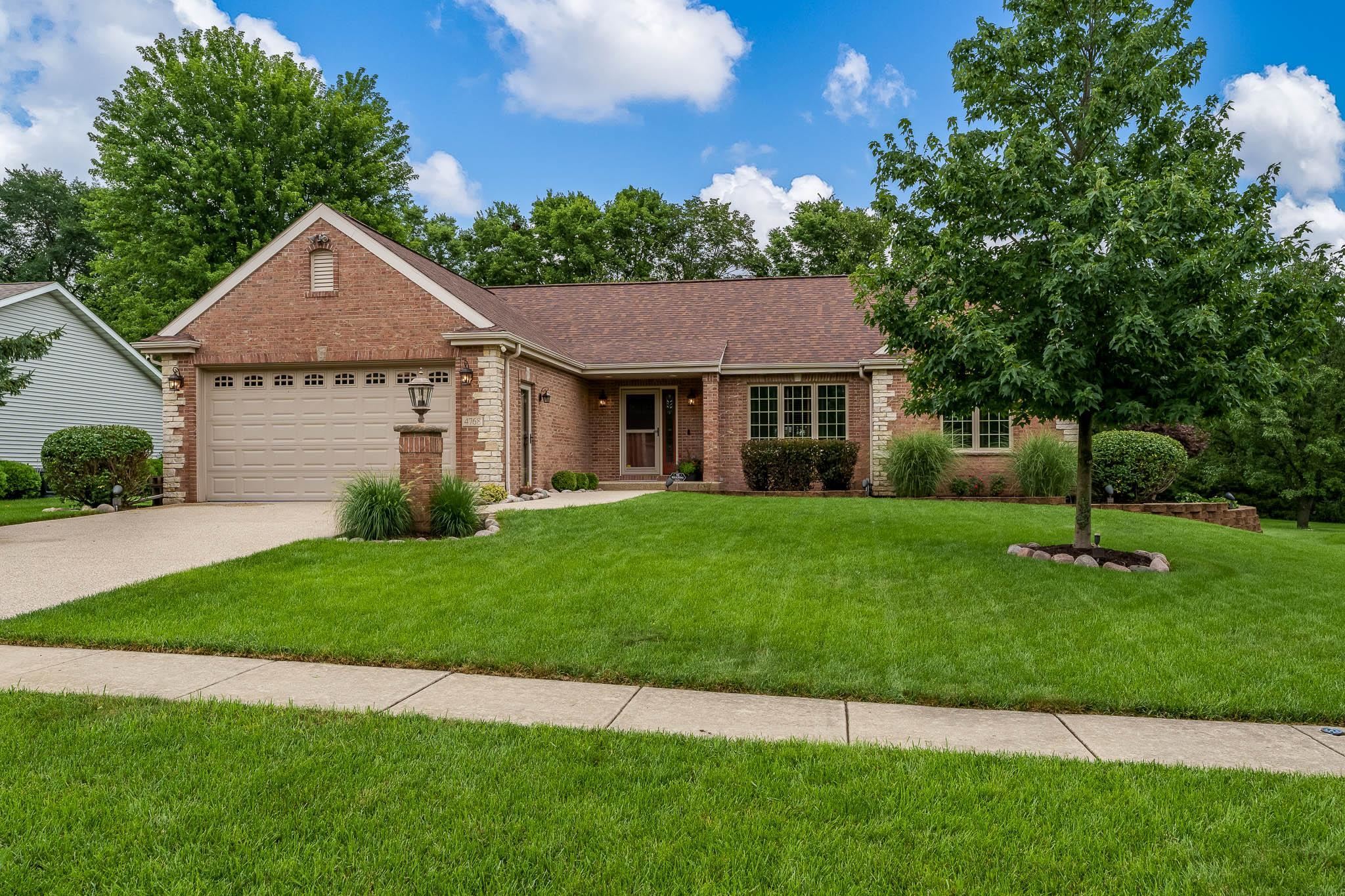 Property Photo: 4768 Lindbloom Lane IL 61016