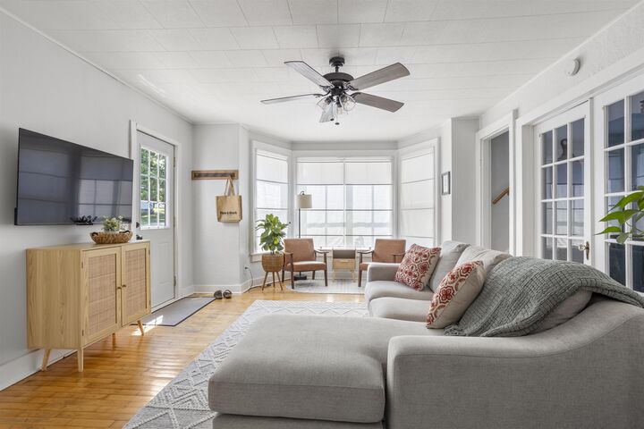 Property Photo:  103 E Ceresco Street  WI 54923 