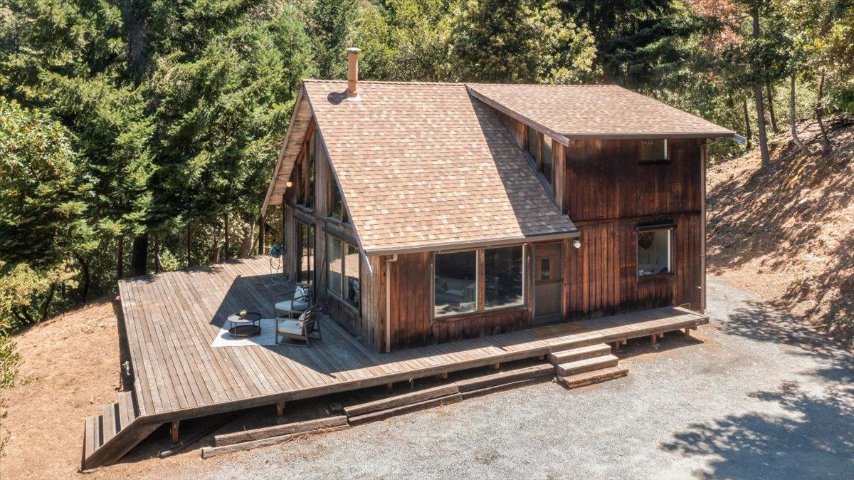 Property Photo:  13770 Madrone Place  CA 95033 