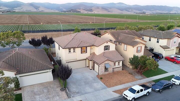 Property Photo: 1336 Cassino Way CA 93905