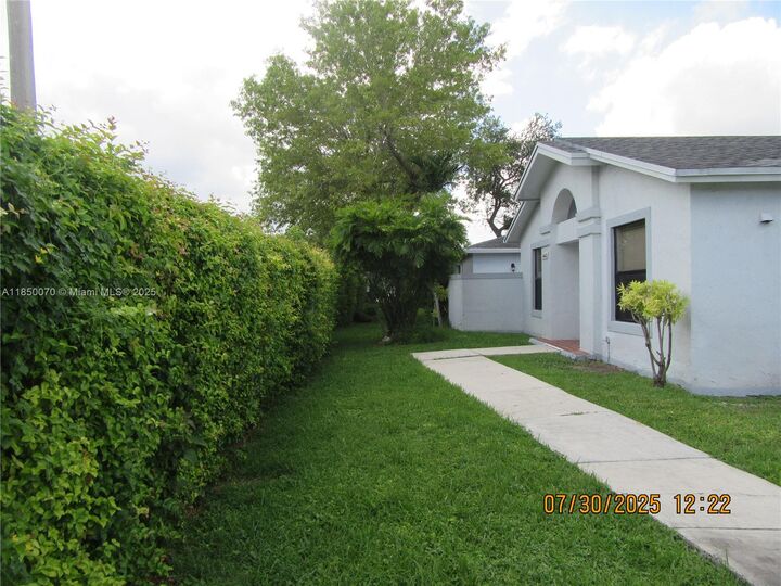 Property Photo:  6443 SW 152nd Pl 6-43  FL 33193 