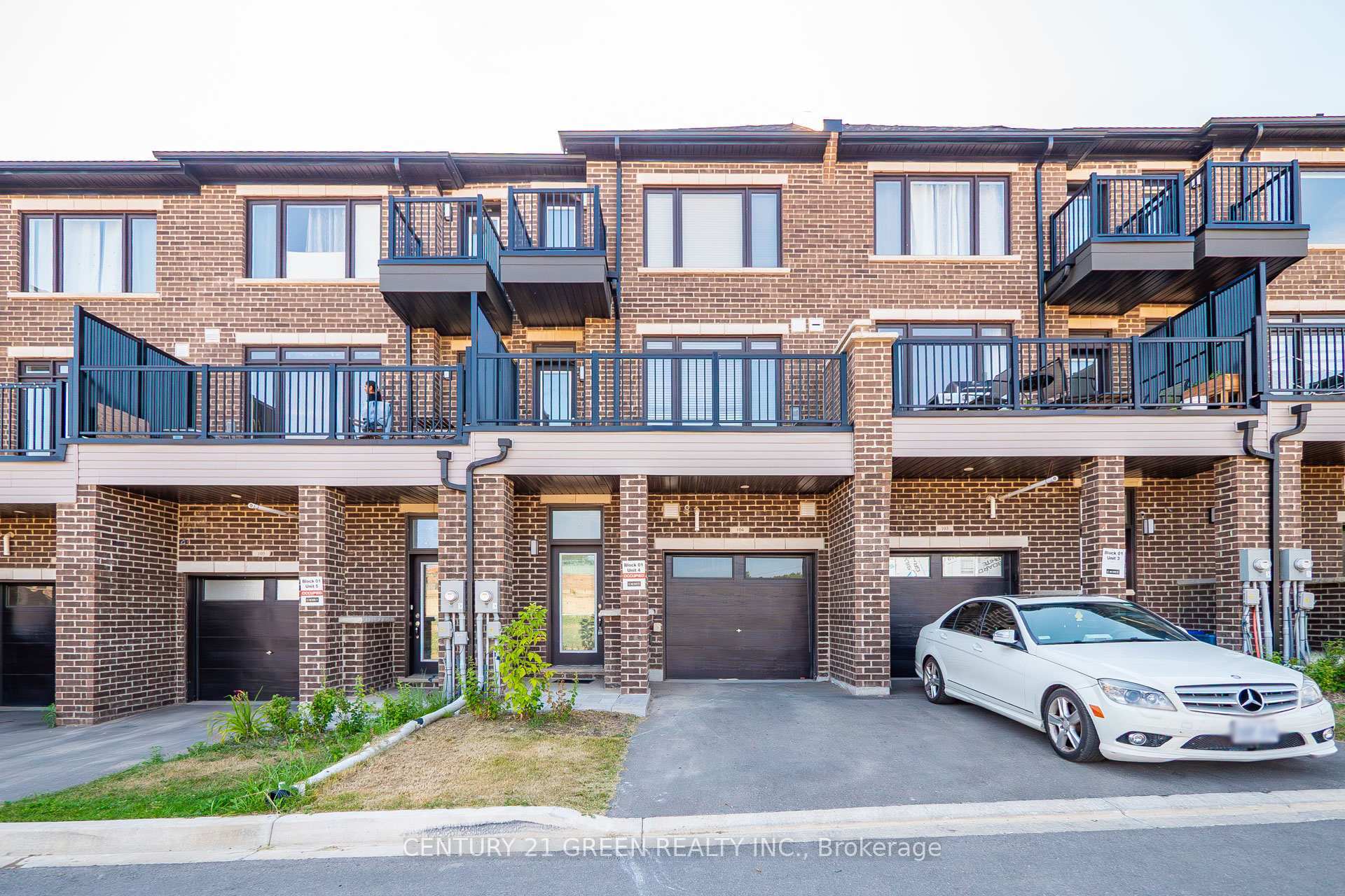 Property Photo:  585 Colborne Street 104  ON N3S 0K4 