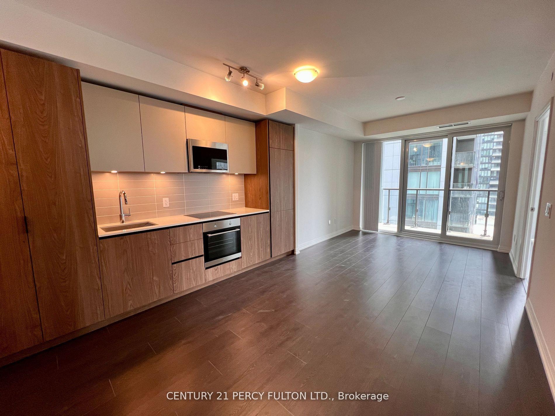Property Photo:  28 Widmer Street 2923  ON M5V 0T2 