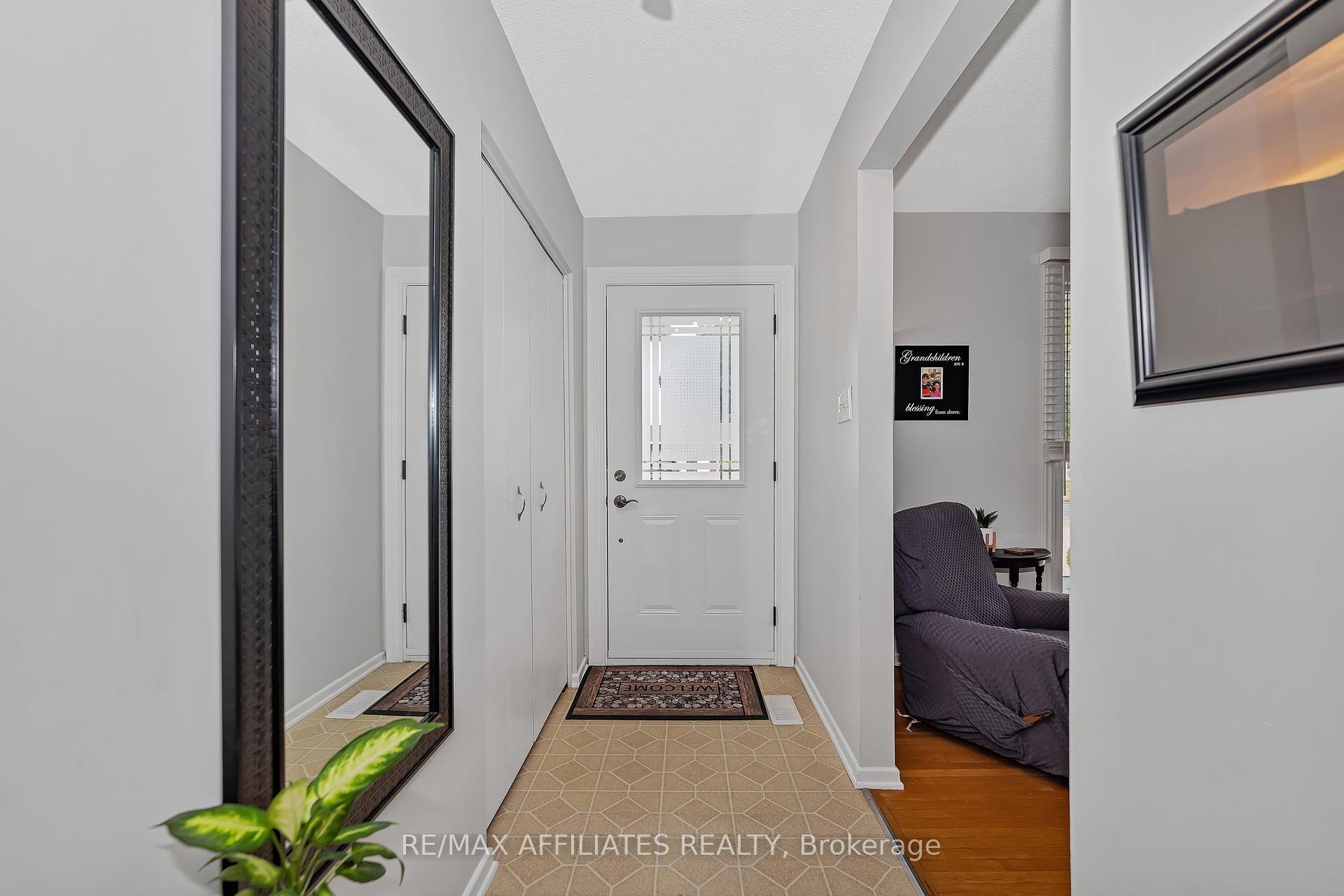 Property Photo:  11 Tripp Crescent  ON K2J 1C5 