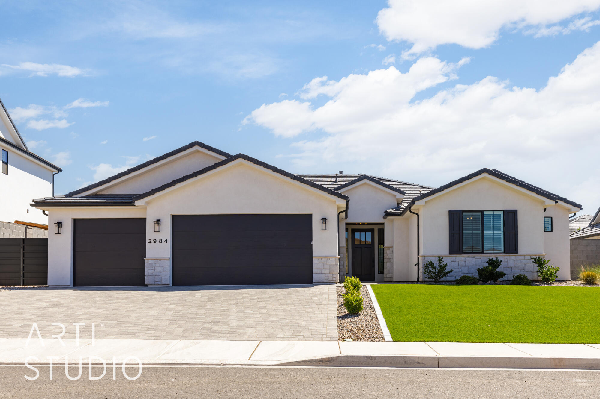 Property Photo: 2984 E Broken Mesa Dr UT 84790