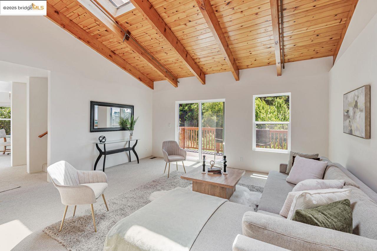 Property Photo: 6659 Exeter Dr CA 94611