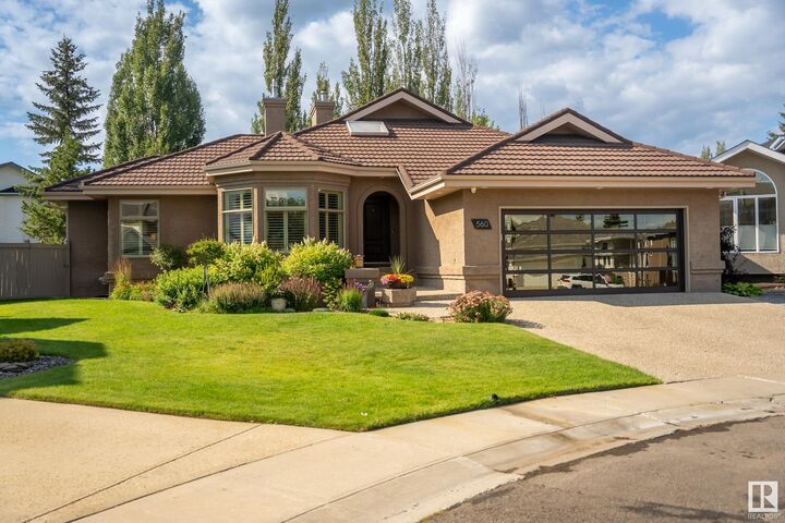 560 Twin Brooks Bay NW  Edmonton AB T6J 6X3 photo