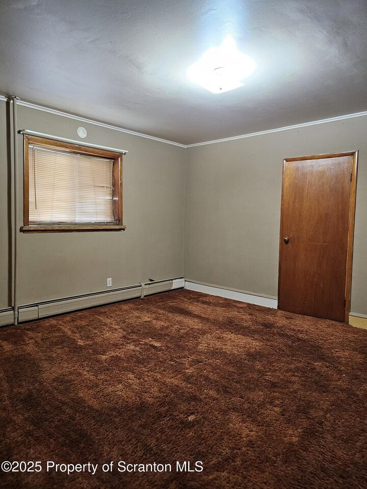 Property Photo:  719 Prospect Avenue  PA 18505 