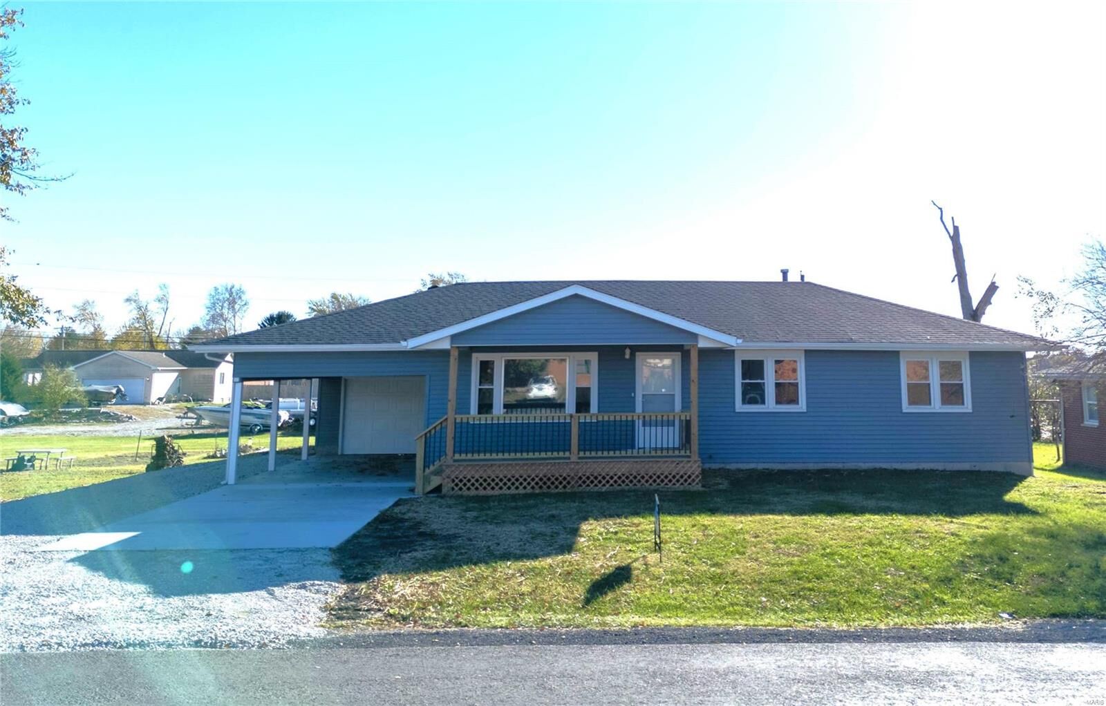 Property Photo: 106 W Roosevelt Drive IL 62067