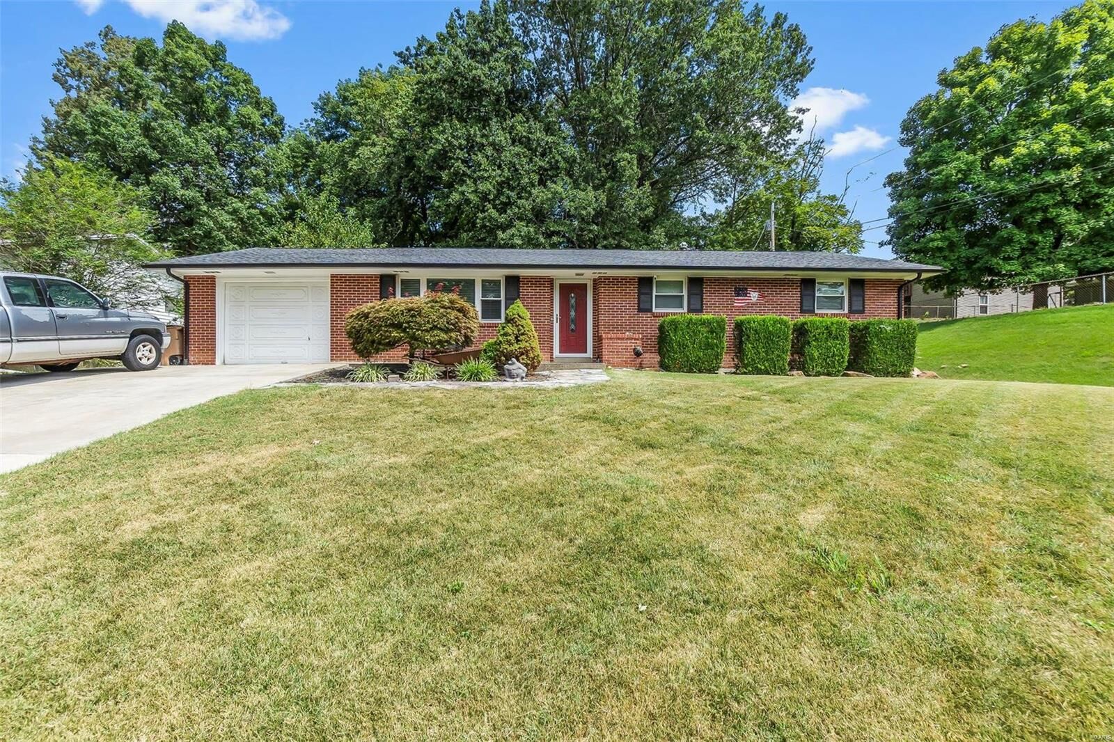 Property Photo: 1420 Blue Ridge Road MO 63701