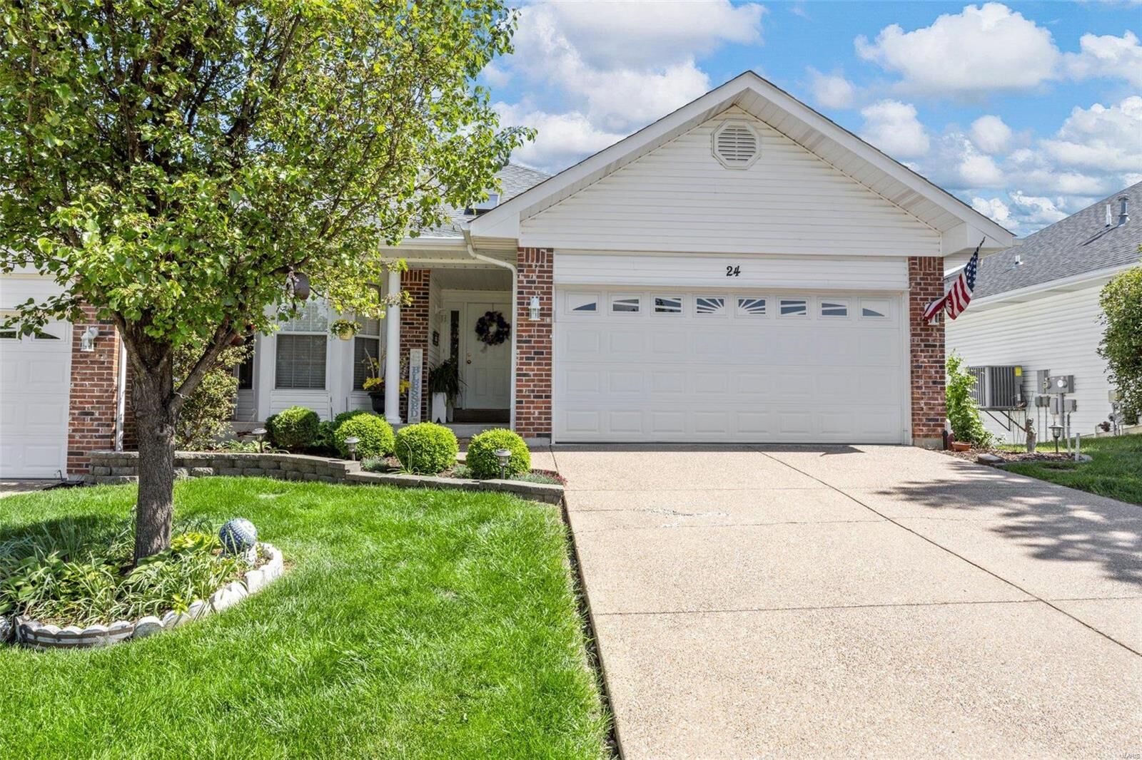 Property Photo:  24 Austin Hill Court  MO 63385