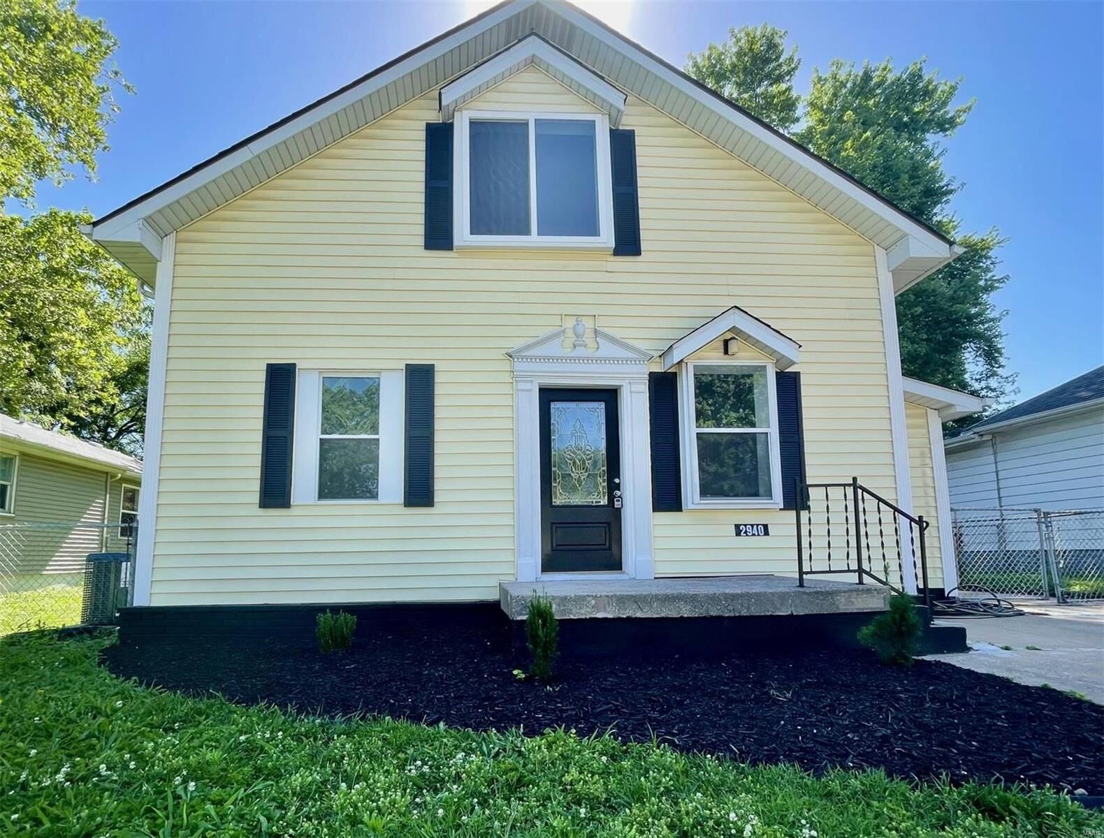Property Photo: 2940 Oregon Avenue IL 62040