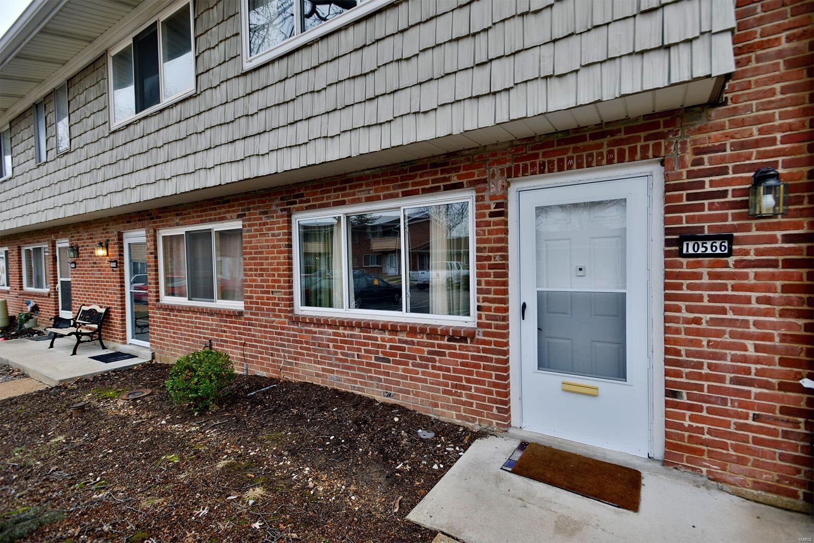Property Photo:  10566 Carroll Wood Way  MO 63128 