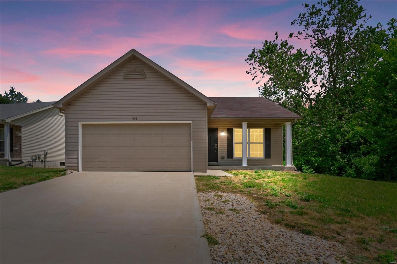 Property Photo:  472 Fall River Lane  MO 63304 