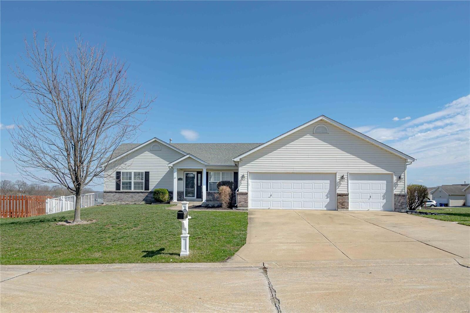 Property Photo:  10 Glen Eagle Court  MO 63379 