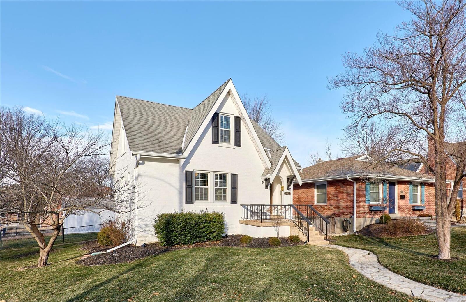 Property Photo: 2037 Bland Place MO 63143