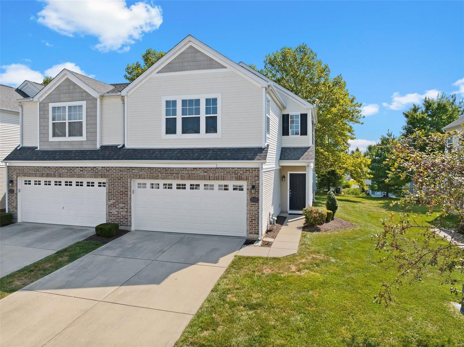 Property Photo: 1938 Celebration Park Circle IL 62220