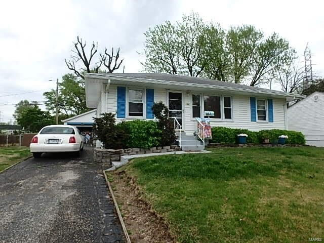 Property Photo:  132 Elmdale Court  MO 63031 