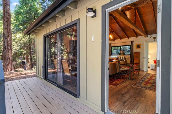 Property Photo: 1127 Jupiter Way CA 92325