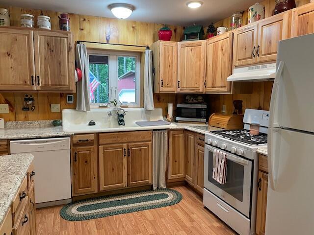 Property Photo: 517 Wilfred King Road NY 12935