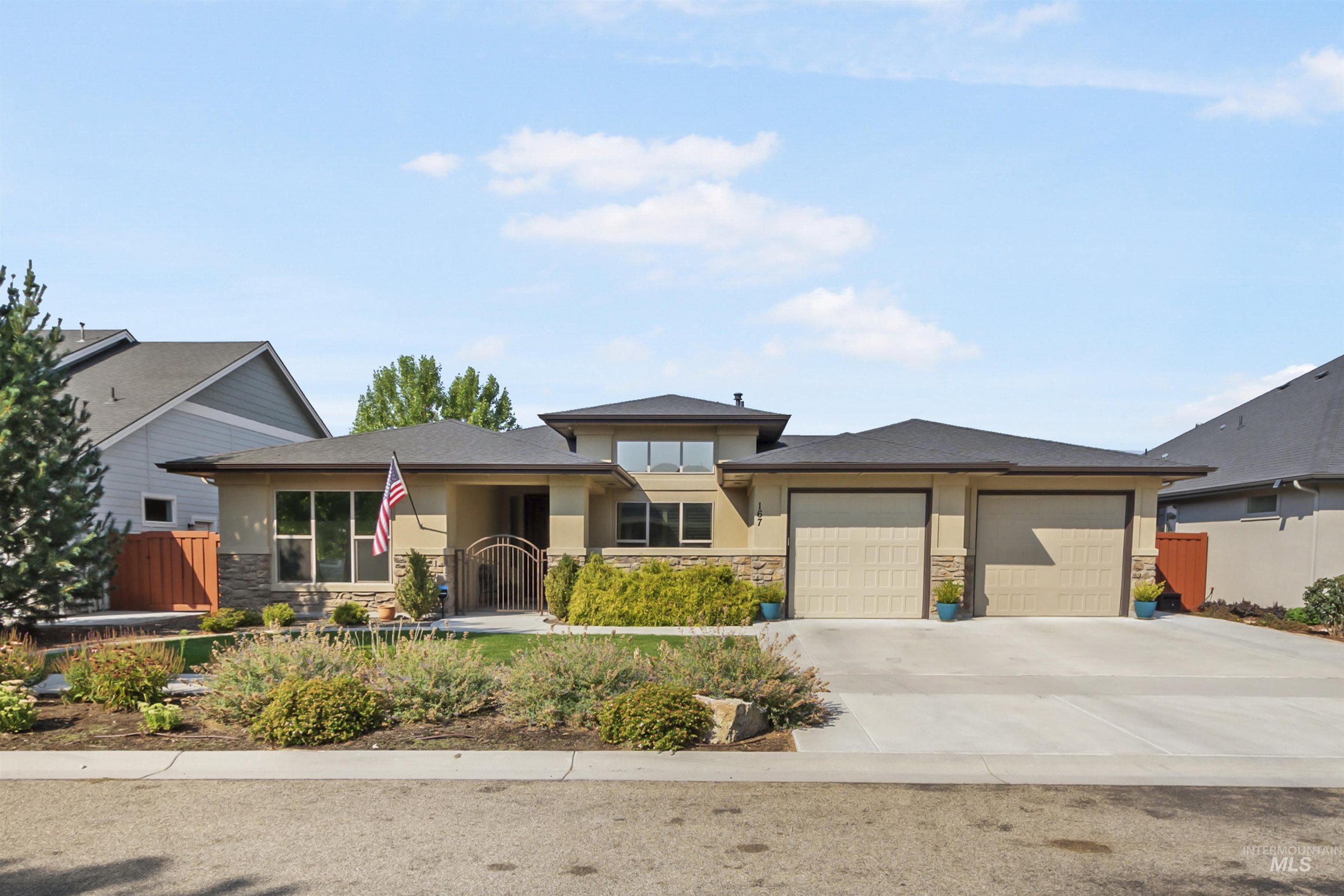 Property Photo: 167 S Rivermist ID 83669