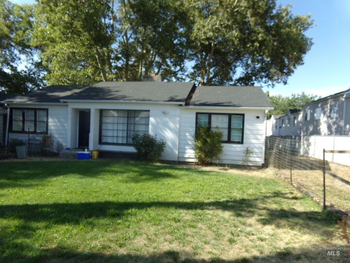 1009 Burrell Ave  Lewiston ID 83501 photo