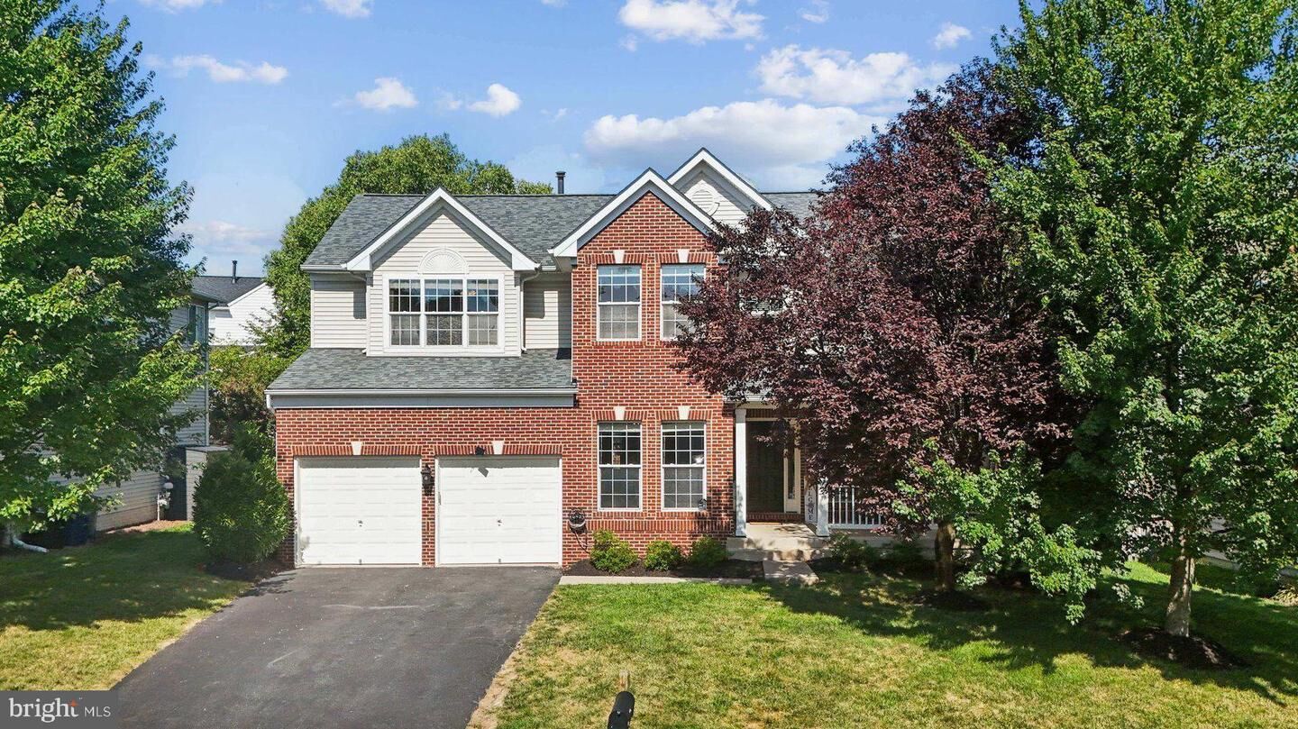 Property Photo:  154 Alpine Drive SE  VA 20175 