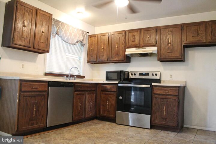 Property Photo: 2819 Blacksmith Way PA 17601