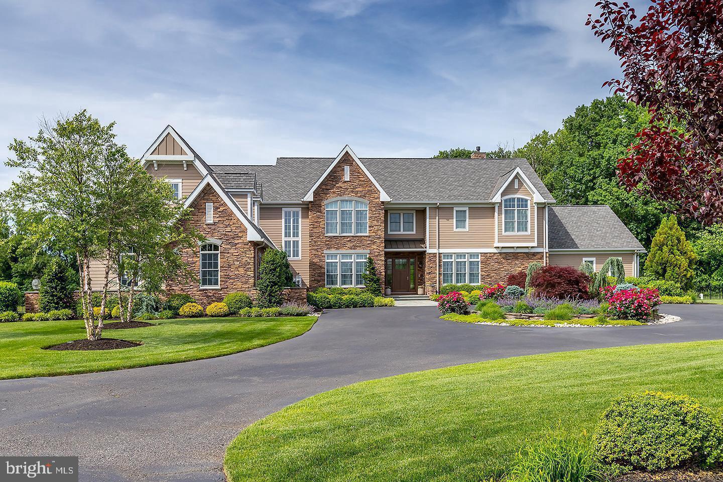 Property Photo: 6 Meyers Creek Court NJ 08080