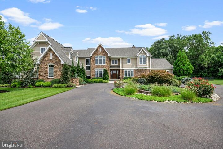 6 Meyers Creek Court  Sewell NJ 08080 photo