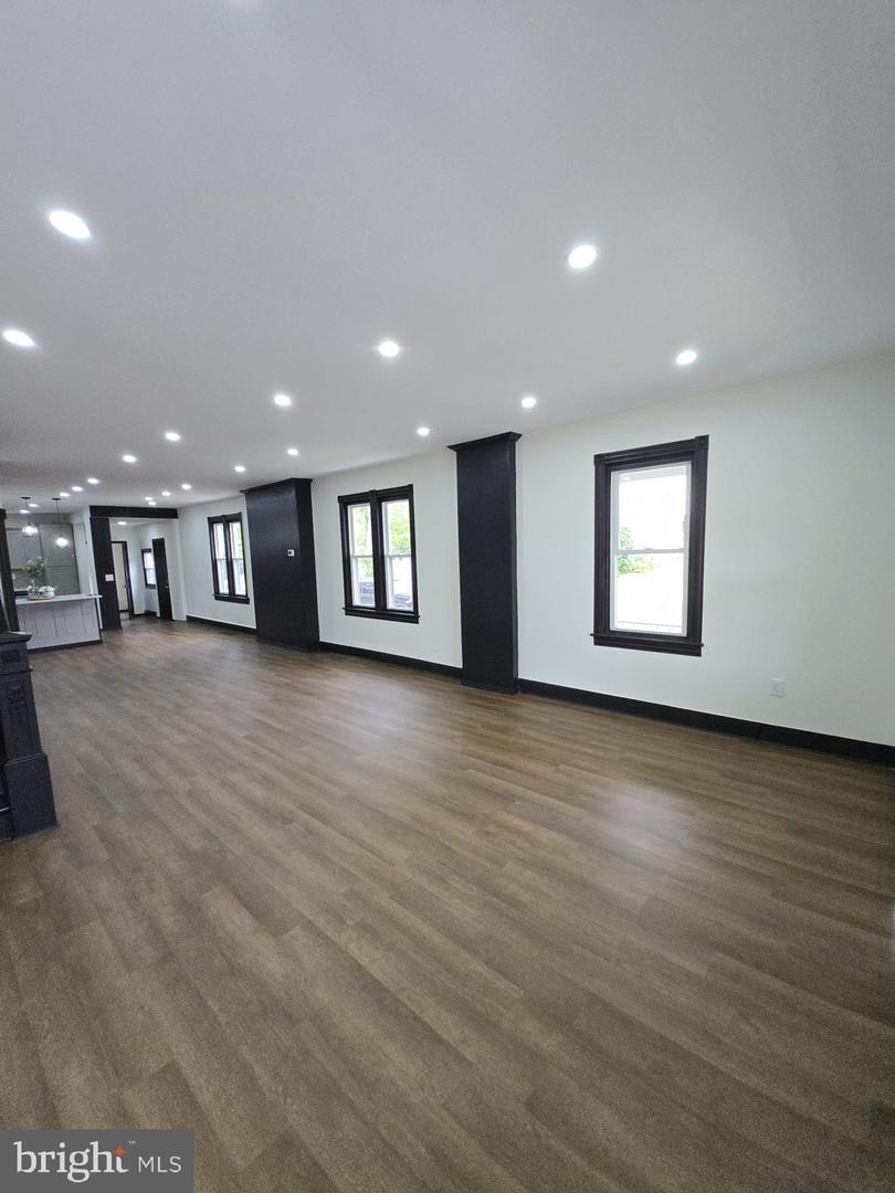 Property Photo: 27 Mull PA 19608