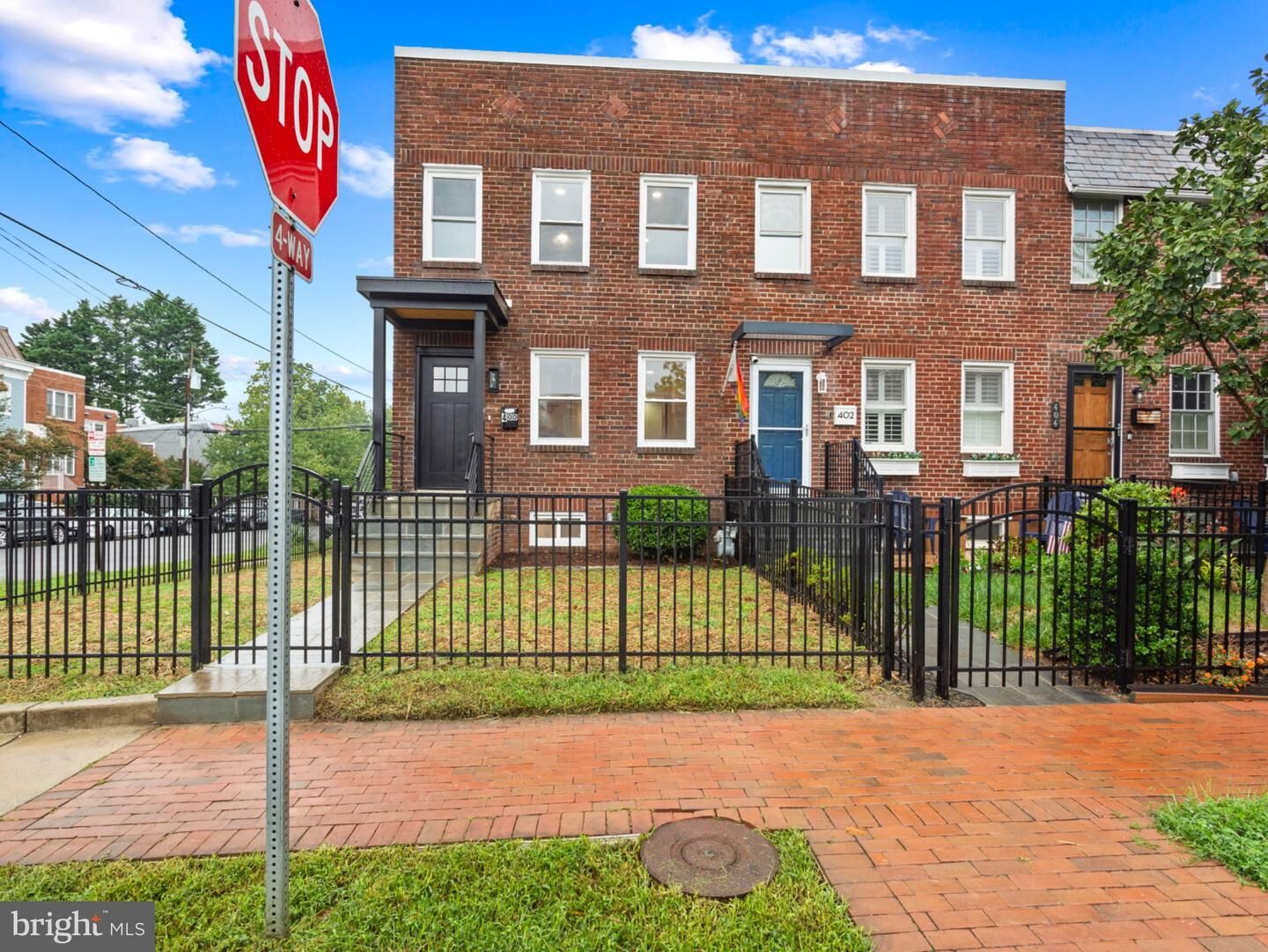 Property Photo:  400 N Fayette Street  VA 22314 